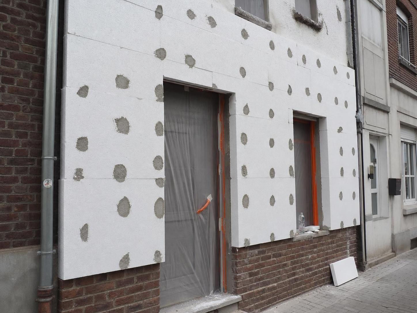 découvrez les avantages du polystyrène pour une isolation performante : efficacité thermique, légèreté, résistance à l'humidité et facilité d'installation pour un confort optimal.